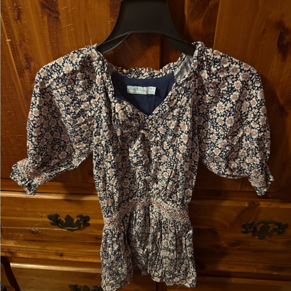 Pre-Owned Floral Kids  Dress  Size 4!